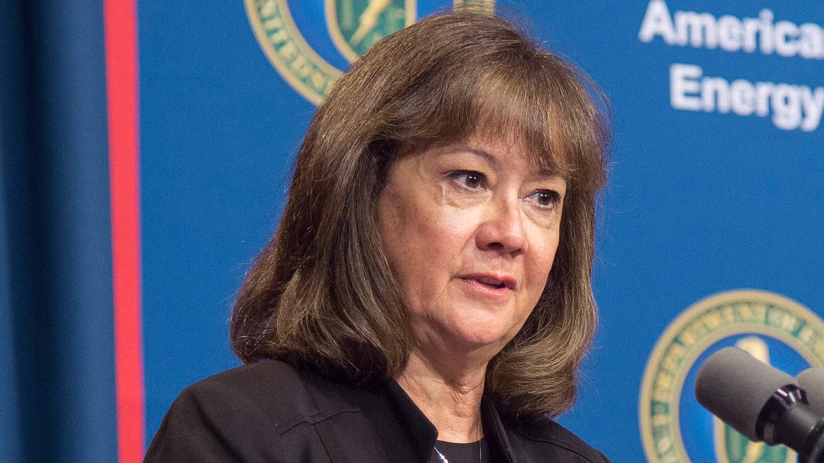 Trump appoints new FEMA 'terminator' in latest bid to 'clean house'