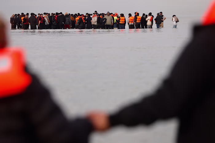 UK asylum reforms spark backlash within Labour Party, support from rivals