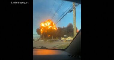 UPS crash update: McDonnell Douglas MD-11 grounding announced by UPS and FedEx following deadly Louisville, Kentucky plane crash