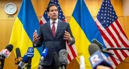 US and Ukrainian negotiators meet as Trump seeks to broker an end to the war