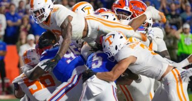 Vols roll past Florida to snap 22-year losing streak in Gainesville