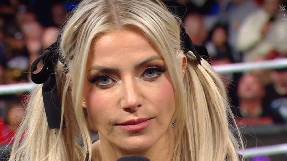 WWE star, 34, hits back after being trolled for 'looking old'