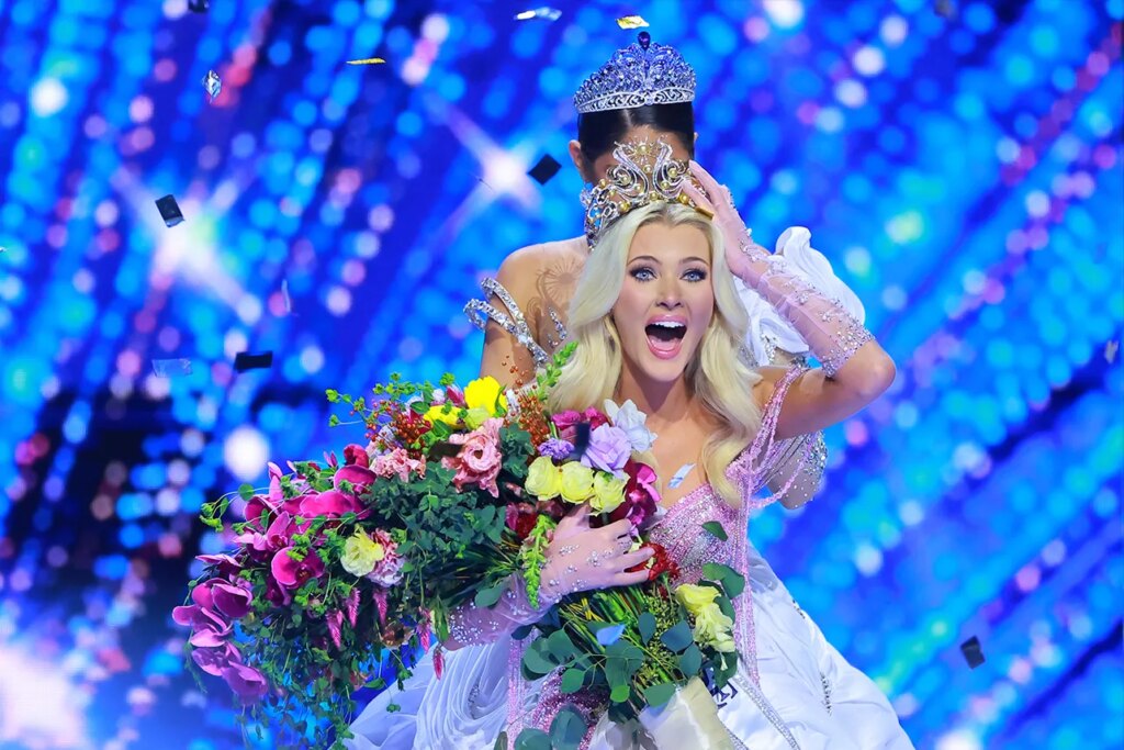 What time is Miss Universe on tonight? where to watch the 2025 Miss Universe competition live online