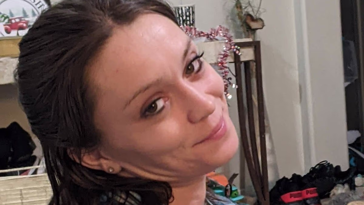 Woman, 31, murdered with chainsaw by boyfriend