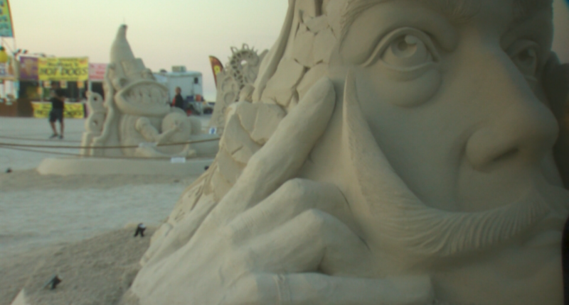 ‘Sanding Ovations’ gravity-defying sculptures return to Treasure Island Beach