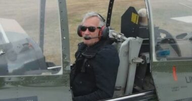 Victorian father Les Crampton dies in house fire