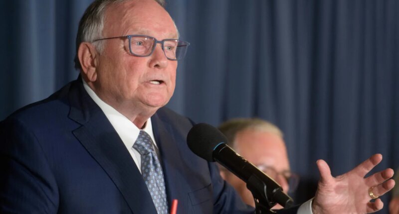 US government admits role in causing helicopter-plane collision that killed 67 in Washington