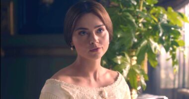 A British Historical Drama Series On Netflix Is Perfect For The Crown Fans