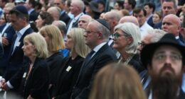 Albanese booed, Minns praised at Bondi Beach vigil