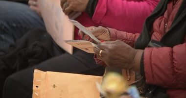 Amid struggle to pay Cook County property taxes, Cook County assessor faces angry questions at West Garfield Park, Chicago meeting