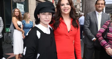 Amy Sherman-Palladino Said The Casting Team Would Be Murderers If She Couldn't Land Lauren Graham for 'Gilmore Girls'