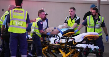 Australian bystander disarms mass shooter in Australia Hanukkah attack