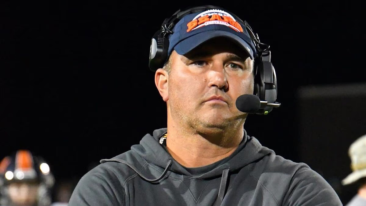 Bombshell leaked email blows the lid on football coach fugitive Travis Turner's school: 'Swept under the rug'