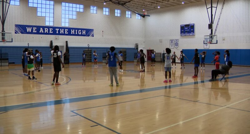 Boys HS Bball: Savannah still in 'championship or bust' mindset