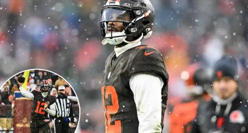 Browns stunningly don't give Shedeur Sanders chance to tie game