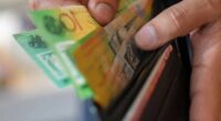 The federal government will introduce legislation to protect the use of cash.