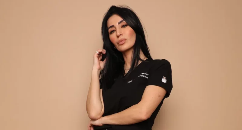 Celeb Injector Anush Movsesian Breaks Down 'Soft Glow' Beauty Trend