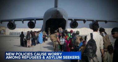 Chicago immigration news: President Donald Trump's new policies cause worry among refugees, asylum seekers in city, suburbs