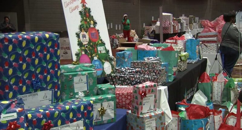 Christmas in the Wards at McCormick Place in the Loop and Lombard, Illinois toy drive warm hearts amid cold Chicago weather