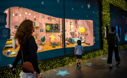 D﻿avid Jones has hinted at a return of a beloved Christmas tradition in Sydney.