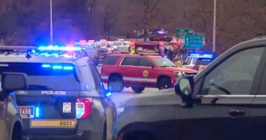Delaware state trooper killed in DMV shooting incident, gunman also dead with no active threat: officials