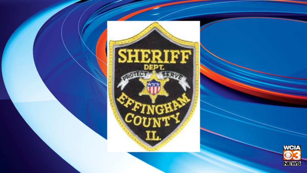 Two people hospitalized with injuries after Effingham Co. crashes