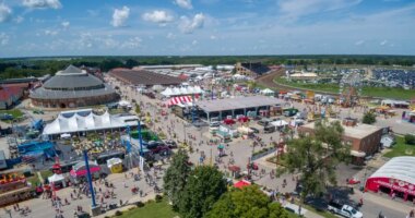 Ella Langley to perform at Illinois State Fair Grandstand