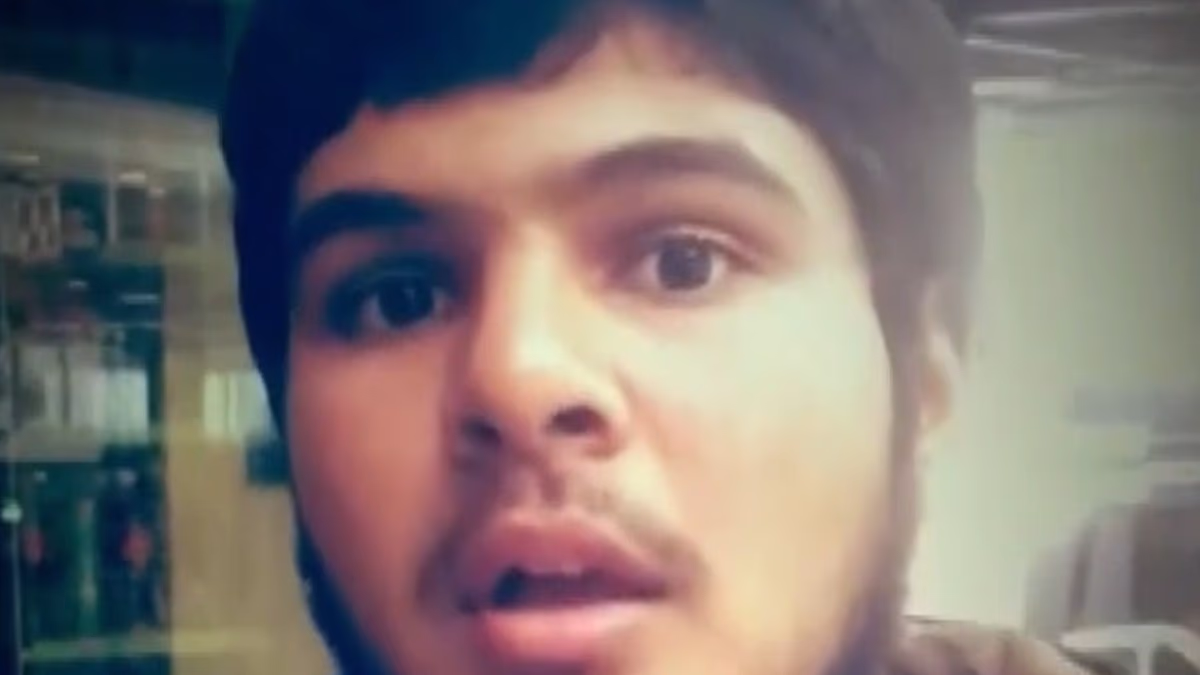 Father and son received miitary-style training before Bondi massacre