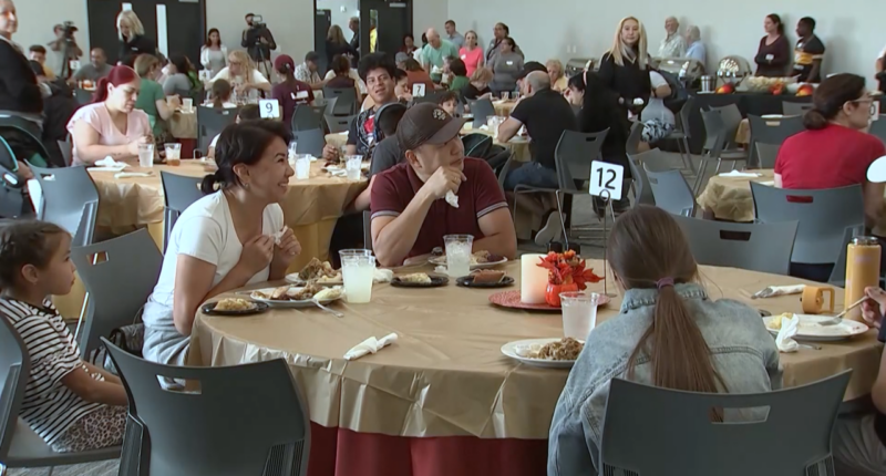 Feeding Tampa Bay opens its doors for free Christmas Eve meal