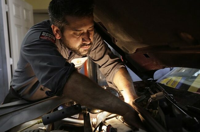 Feel-Good Friday: Ministry Helps High Schoolers Rebuild Car, Bring 'Tears of Joy' for Single Mom