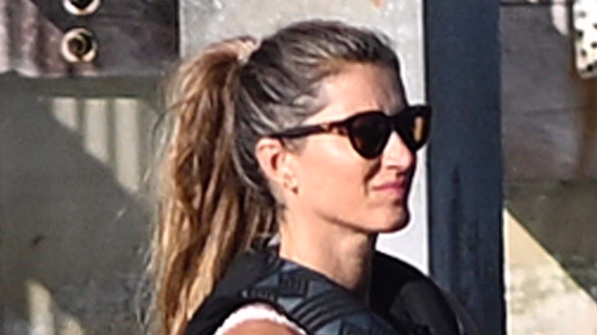Gisele Bundchen, 45, goes jet skiing with Joaquim Valente in Miami Bay
