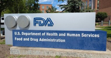 Glucose monitor problems linked with deaths, injuries: FDA