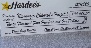 Hardee's donates $23K to Honor Flight of Appalachian Highlands