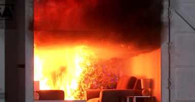Holiday fire demos reveal how fast disaster can strike