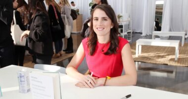 Inside Tatiana Schlossberg's Cancer Battle With Acute Myeloid Leukemia