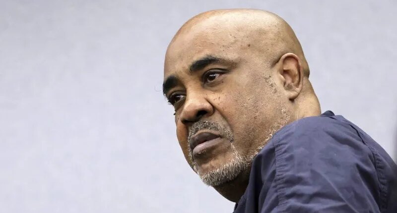 Lawyer for man accused in Tupac Shakur murder asks judge to toss evidence from search