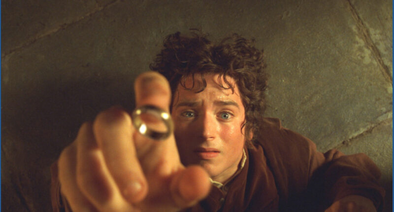 'Lord of the Rings' extended editions will run in theaters for 25th anniversary