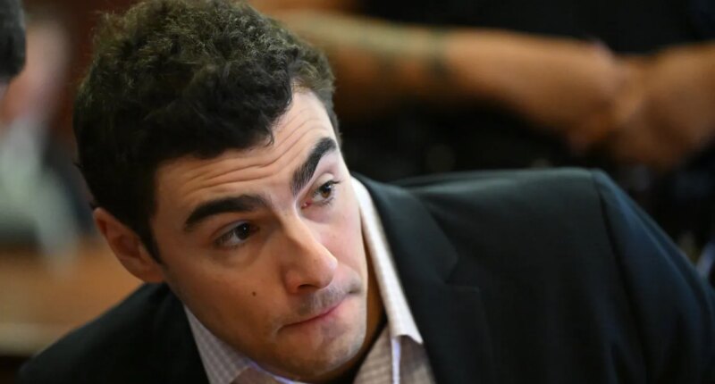 Luigi Mangione appears in Manhattan Criminal Court for an evidence hearing, Tuesday, Dec. 2, 2025, in New York. (Curtis Means/Pool Photo via AP)