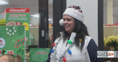 Mahomet woman rings bells for Salvation Army in honor of late father