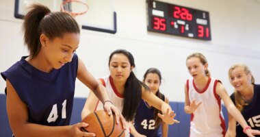 Maine 'mama bear' facing threats as parents battle to keep 8-year-old boy off girls' basketball team