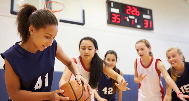 Maine 'mama bear' facing threats as parents battle to keep 8-year-old boy off girls' basketball team