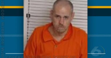 Manhunt underway for escaped Georgia inmate with handgun, reward offered