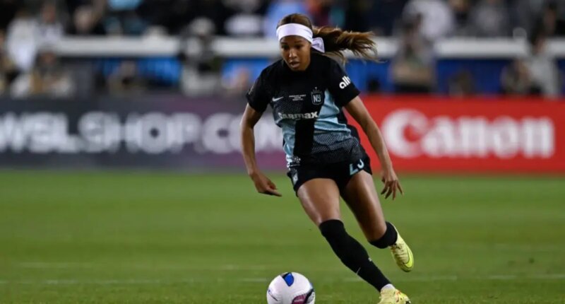 Midge Purce re-signs with Gotham FC on one-year contract