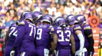 Minnesota Vikings team plane makes emergency landing en route to New York Giants game