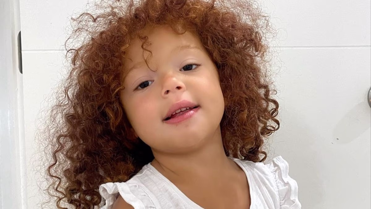 Mom's desperate attempt to stop go-kart before it killed little girl