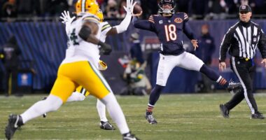 NFL news: Chicago Bears stun Green Bay Packers with improbable rally as Caleb Williams finds DJ Moore for winning score in OT