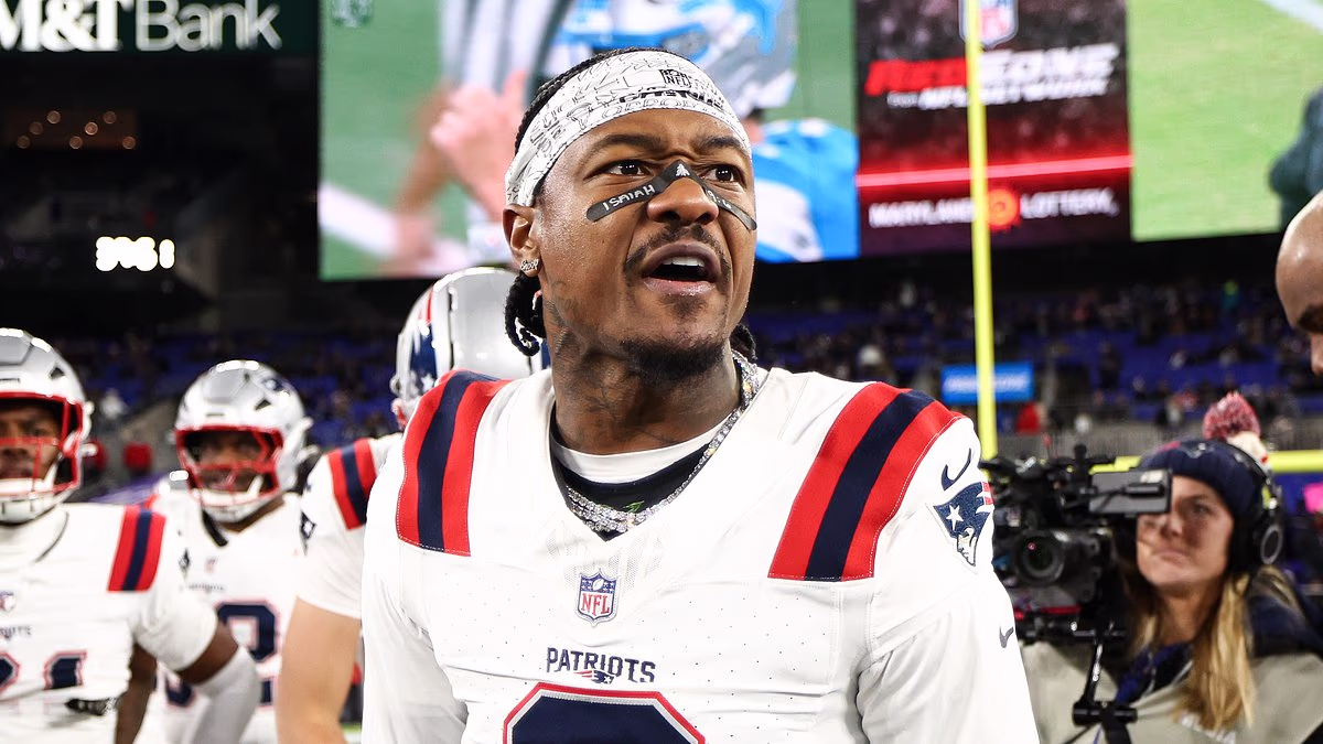 NFL rules on Stefon Diggs, Christian Barmore's statuses for Sunday