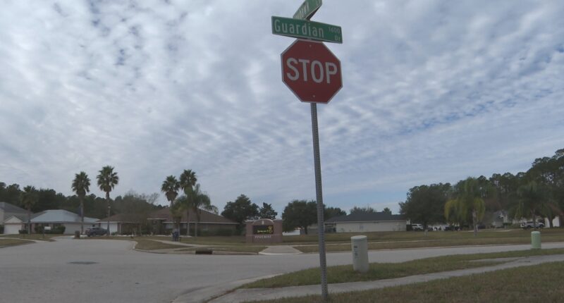 Neighbors fear for safety after man shot in face in car on Jacksonville’s Westside