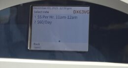 Neptune Beach mayor defends $5 hourly nonresident parking rate for Beaches Town Center