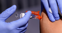 New flu strain leads to rise in hospitalizations, doctors urge vaccination ahead of holidays